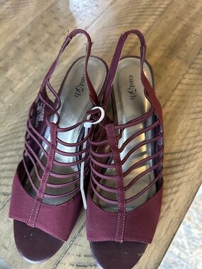 East 5th Women's Strappy Slingback Heels in Burgundy